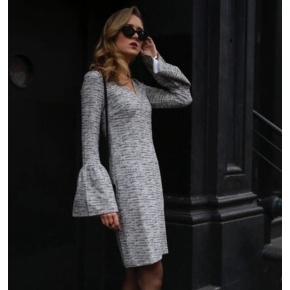 Banana Republic Black White Tweed Bell‎ Sleeve V-Neck Shift Dress Womens Size S